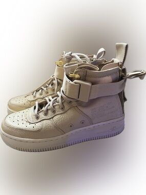 Nike Air Force 1 SF Military Style Mid Sneakers Sz 4Y Fits Women Sz 5-6